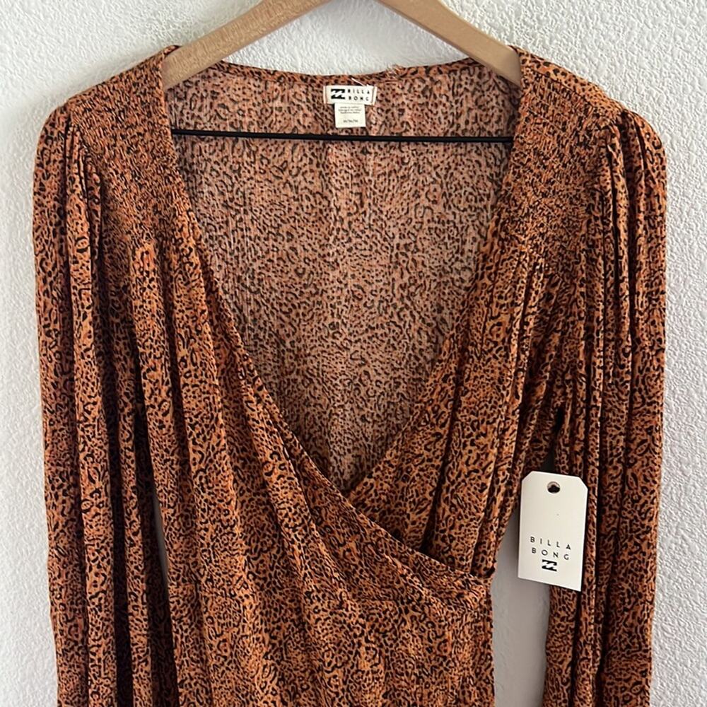 NWT Billabong Spring Romance Leopard Print Wrap Dress Long Sleeve Medium - Picture 3 of 10